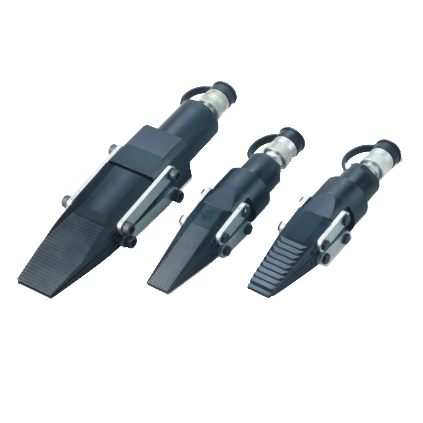 Magnum Hydraulic Spreaders